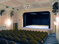 Divadelní spolek bratří Mrštíků zve